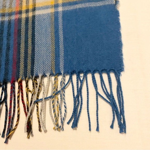 Zara Plaid Women's Scarf 70” x 30” - Picture 8 of 12